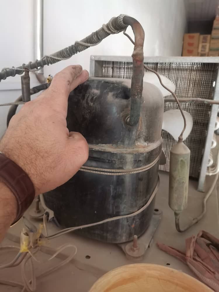 تعویض گاز و کمپرسور یخچال در محل مشتری در اردبیل